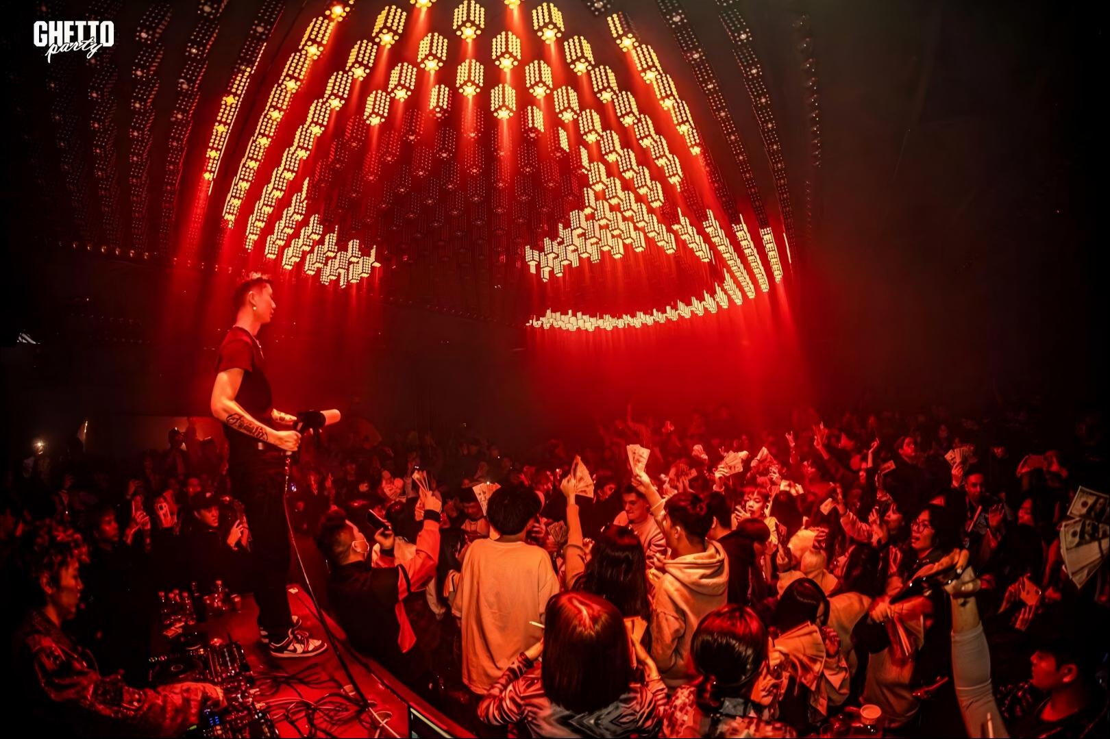 3D pixel pillar lights installed on the ceiling of a crowded nightclub for dynamic venue lighting.